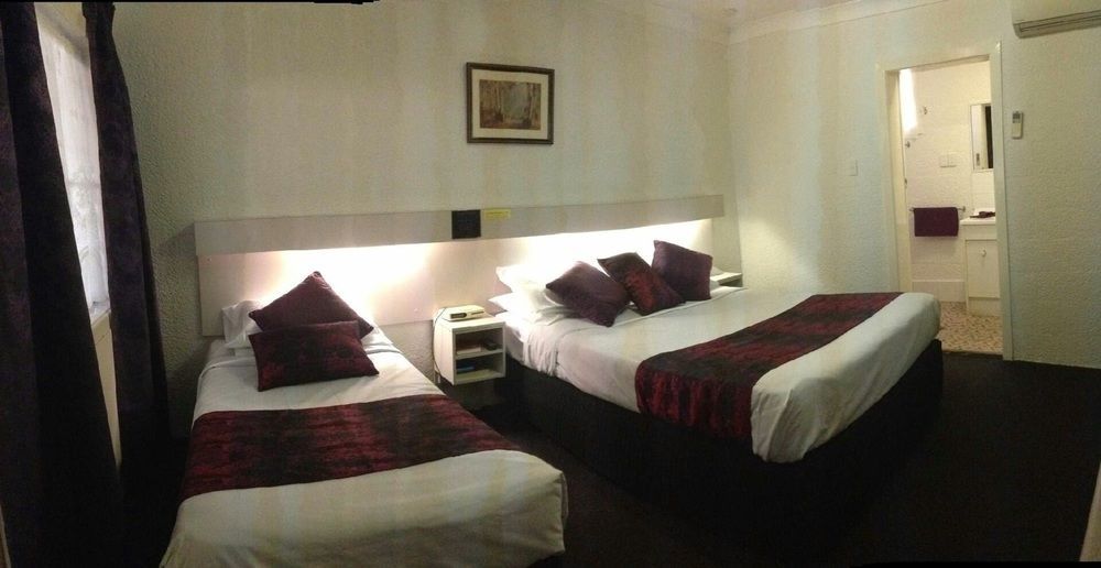 Balonne River Motor Inn Saint George Esterno foto
