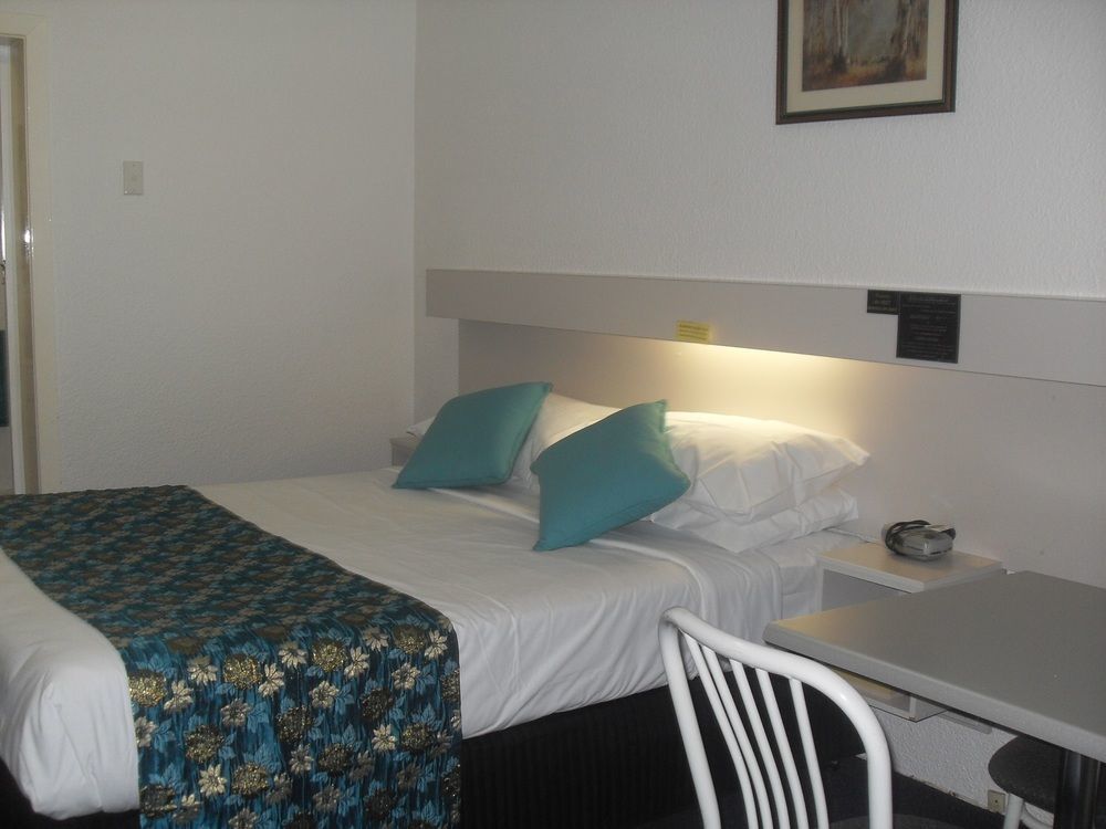 Balonne River Motor Inn Saint George Esterno foto