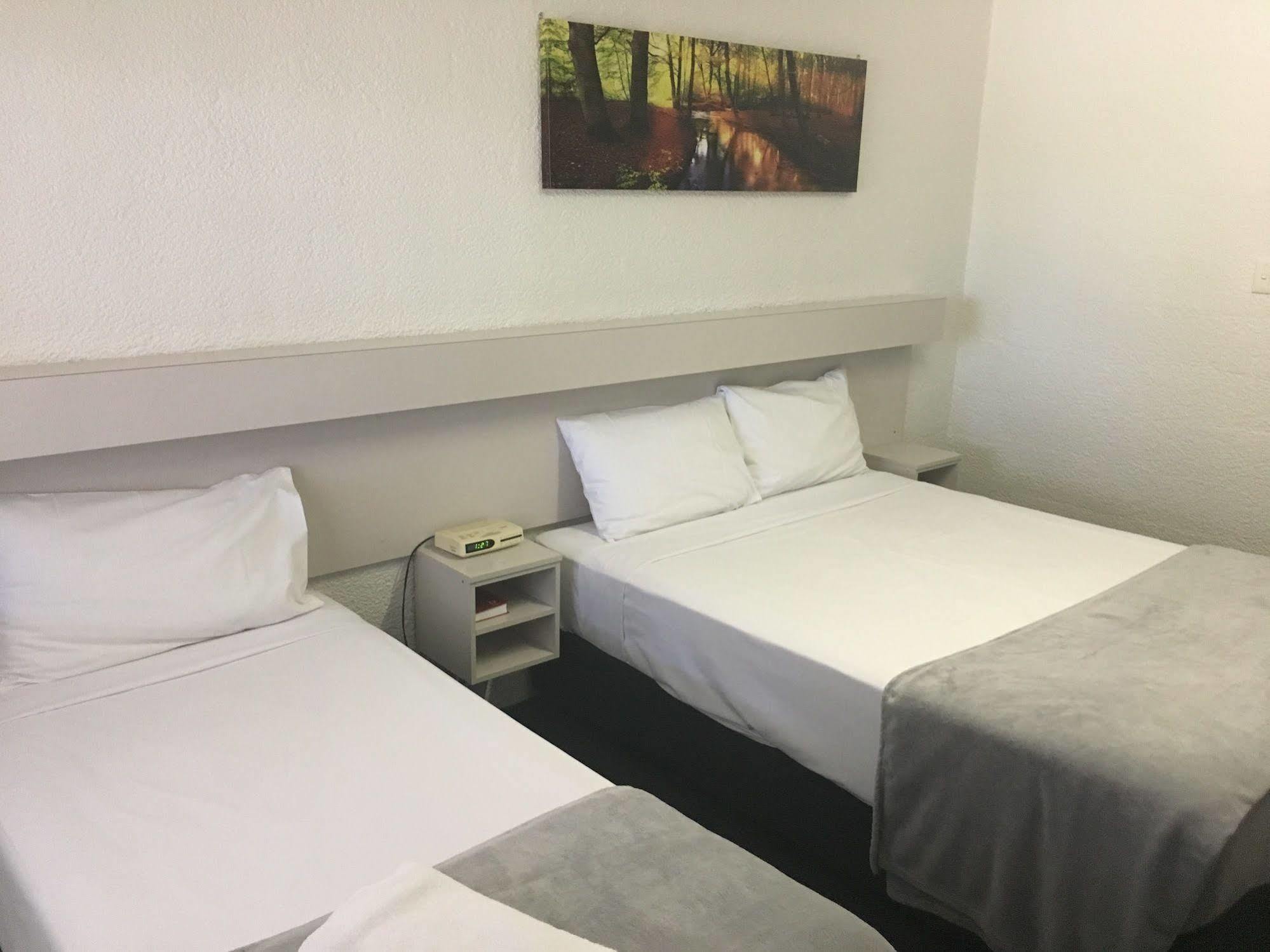 Balonne River Motor Inn Saint George Esterno foto