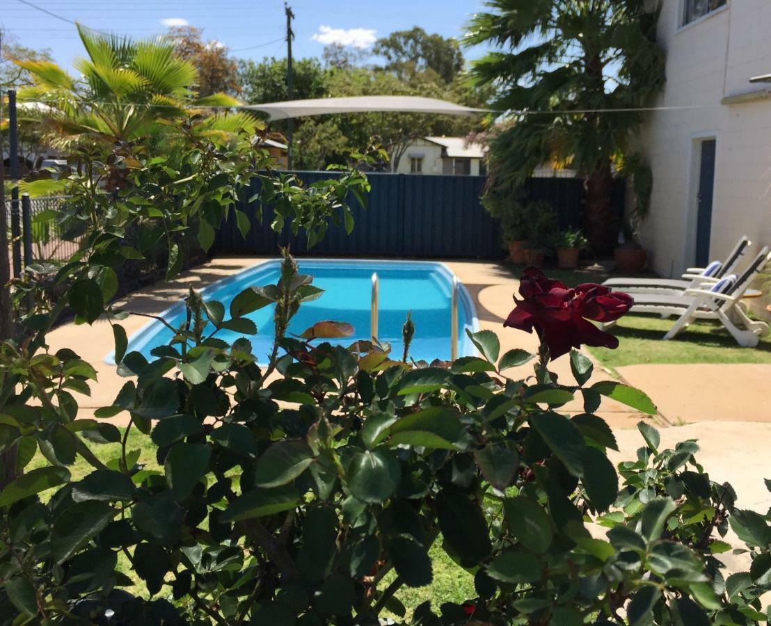Balonne River Motor Inn Saint George Esterno foto